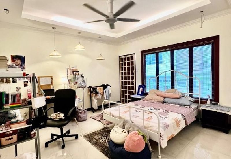  [FACING OPEN] 2-Sty Semi D House Taman Melawati KL 