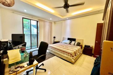  [FACING OPEN] 2-Sty Semi D House Taman Melawati KL 