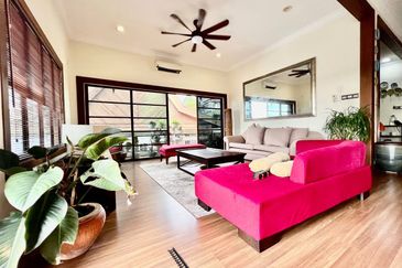  [FACING OPEN] 2-Sty Semi D House Taman Melawati KL 