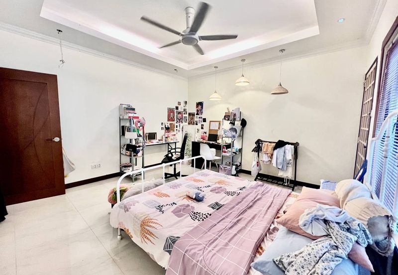  [FACING OPEN] 2-Sty Semi D House Taman Melawati KL 