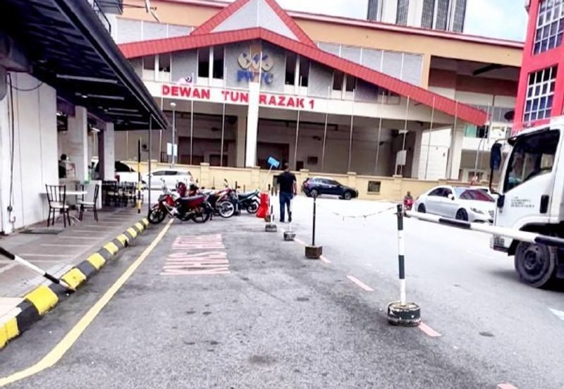 [BESIDE PWTC] Corner 6-Stry Comercial Lot @ Kuala Lumpur 