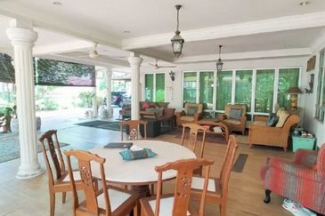 Seksyen 11, Shah Alam