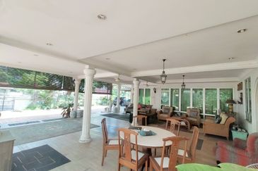 Seksyen 11, Shah Alam