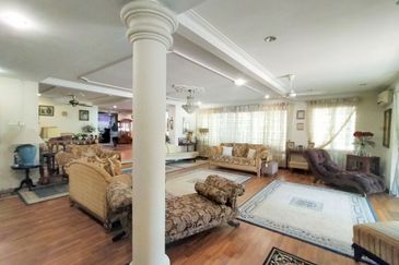 Seksyen 11, Shah Alam