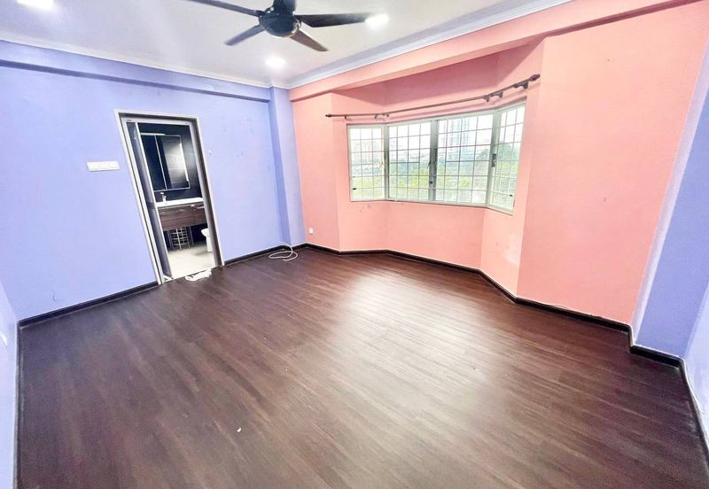 Tiara Kelana Condominium