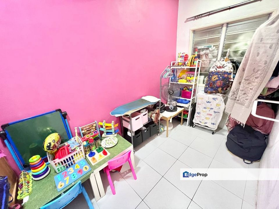 [Renovated] Double Storey Terrace, SP 8 Bandar Saujana Putra, Selangor, Jenjarom