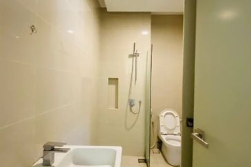 Mirage By The Lake @ Perdana Lakeview West