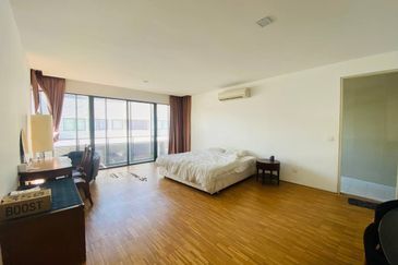 Mirage By The Lake @ Perdana Lakeview West