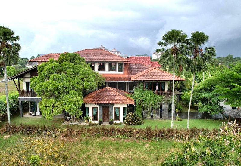 Prime Balinese Bungalow 3 Storey at Presint 10 Putrajaya