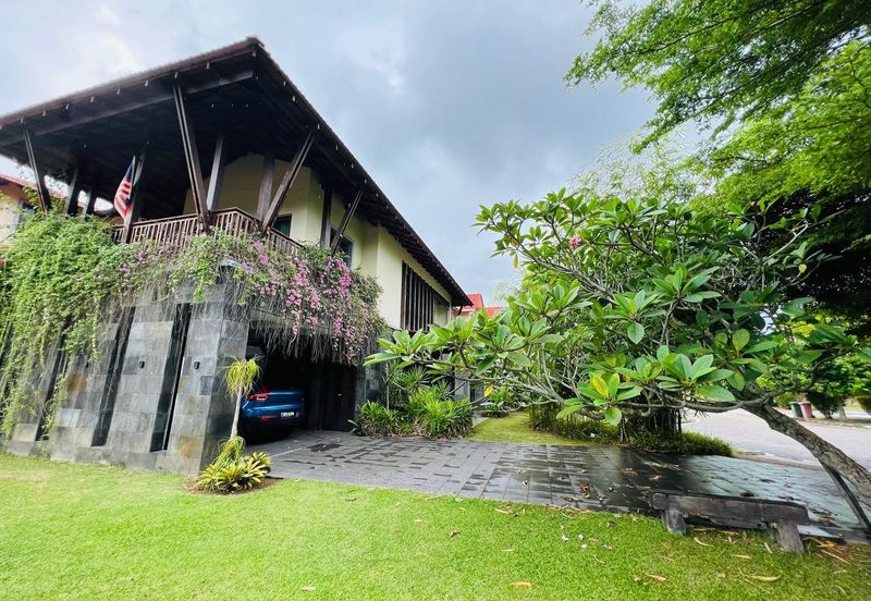 Prime Balinese Bungalow 3 Storey at Presint 10 Putrajaya