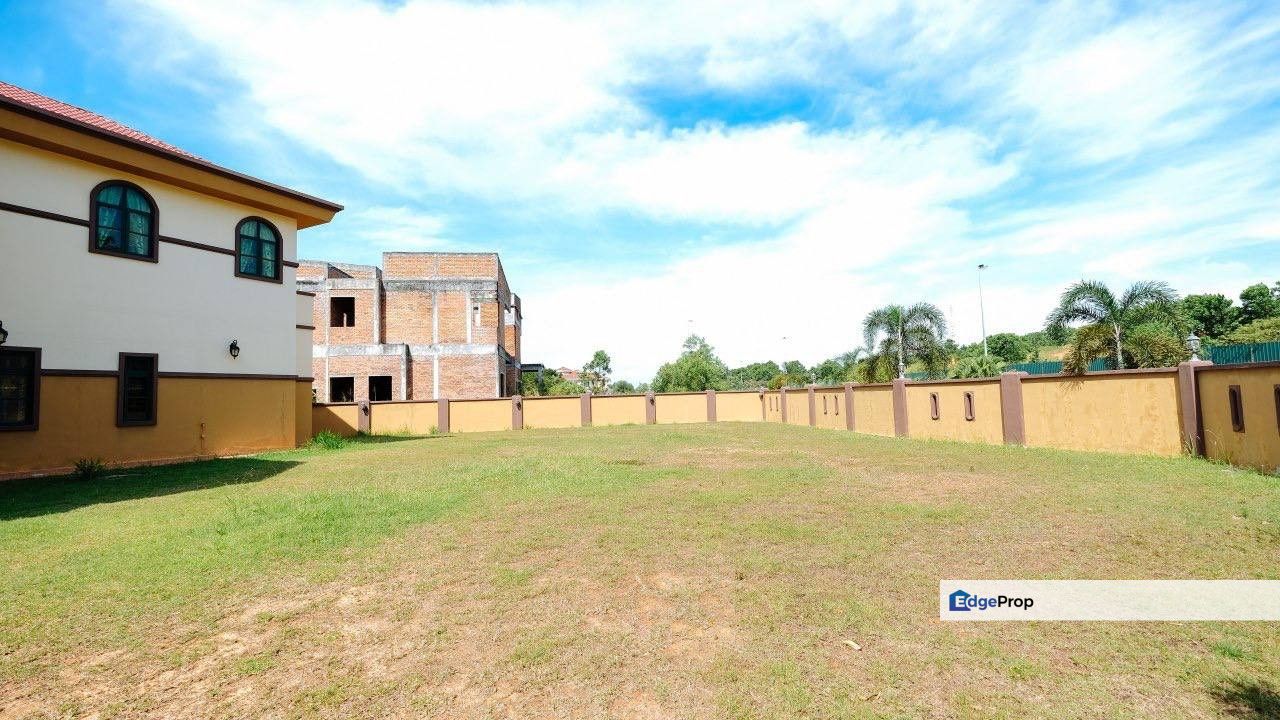 BUNGALOW PALACE KOTA WARISAN SEPANG, Selangor, Sepang