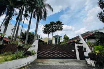 Kampung Datuk Keramat