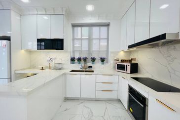 BUNGALOW WHITE HOUSE SETIAWANGSA KUALA LUMPUR