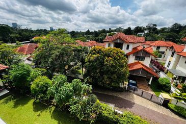 Luxurious Corner Kenny Hills Bungalow in the Heart of Bukit Tunku 