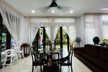 Luxurious Corner Kenny Hills Bungalow in the Heart of Bukit Tunku 