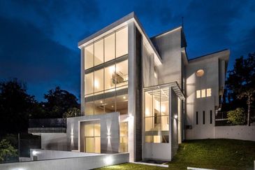 EXCLUSIVE THE LUXURY VILLA TAMAN DUTA, BUKIT TUNKU KUALA LUMPUR