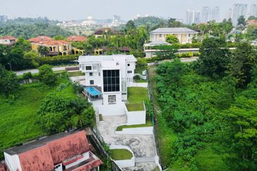 EXCLUSIVE THE LUXURY VILLA TAMAN DUTA, BUKIT TUNKU KUALA LUMPUR