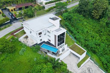 EXCLUSIVE THE LUXURY VILLA TAMAN DUTA, BUKIT TUNKU KUALA LUMPUR