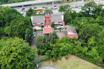 4 STOREY BUNGALOW TAMAN DUTA, KUALA LUMPUR 