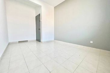 Taman Mawar, Bandar Baru Salak Tinggi