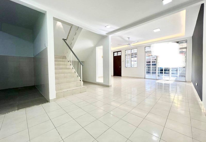 Taman Mawar, Bandar Baru Salak Tinggi