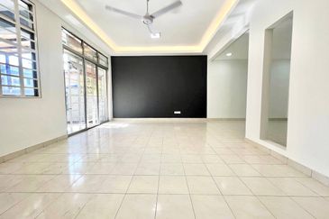 Taman Mawar, Bandar Baru Salak Tinggi