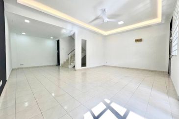 Taman Mawar, Bandar Baru Salak Tinggi