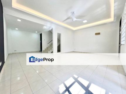 [Renovated] Double Storey, Taman Mawar Salak Tinggi, Sepang, Selangor, Sepang