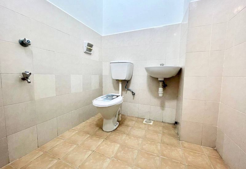 Taman Mawar, Bandar Baru Salak Tinggi