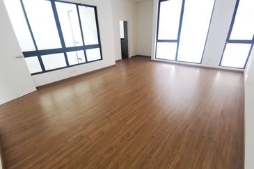 Lucent Residence @ twentyfive.7