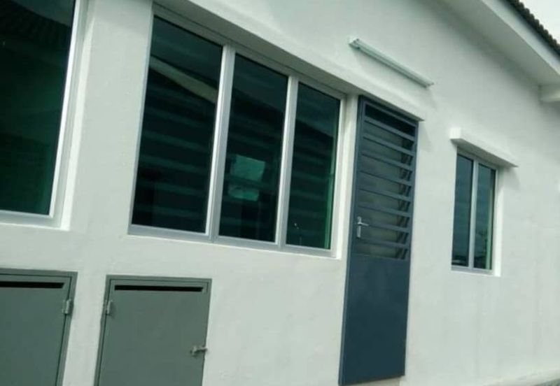 TERES SETINGKAT TAMAN TRONOH UNIVERSITI LALUAN 1