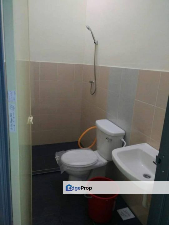 TERES SETINGKAT TAMAN TRONOH UNIVERSITI LALUAN 1, Perak, Tronoh