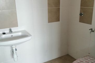 TERES SETINGKAT TAMAN PUSING PERMAI PUSING BATU GAJAH