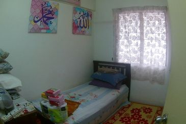 Pangsapuri Putra Damai