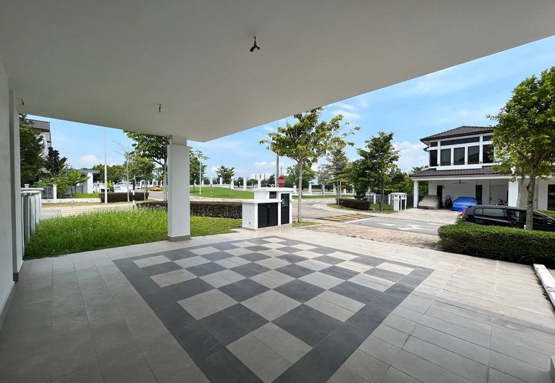 Tenderfields @ Eco Majestic