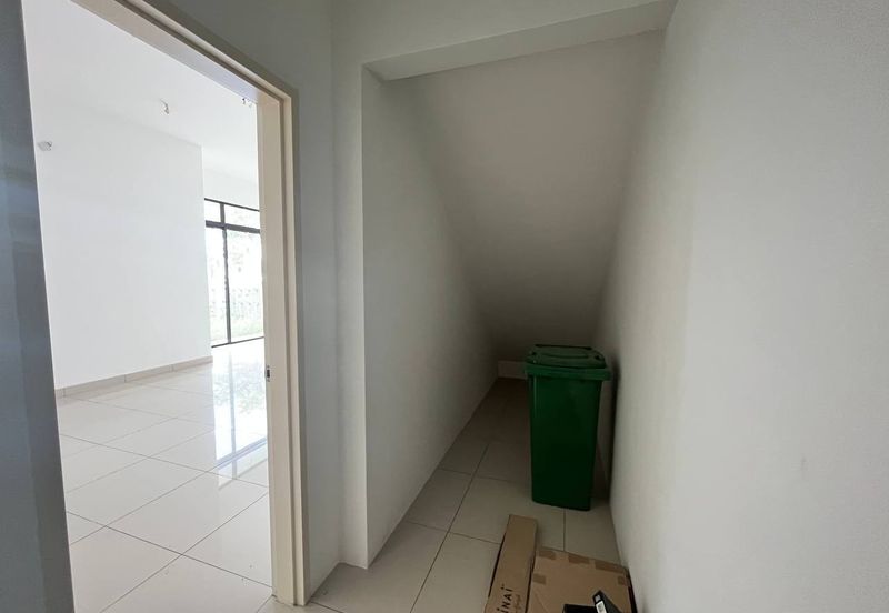 Tenderfields @ Eco Majestic