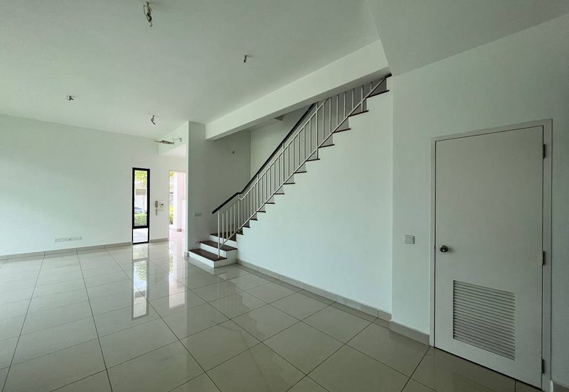 Tenderfields @ Eco Majestic