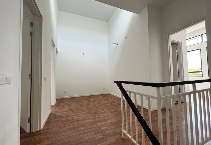 Tenderfields @ Eco Majestic