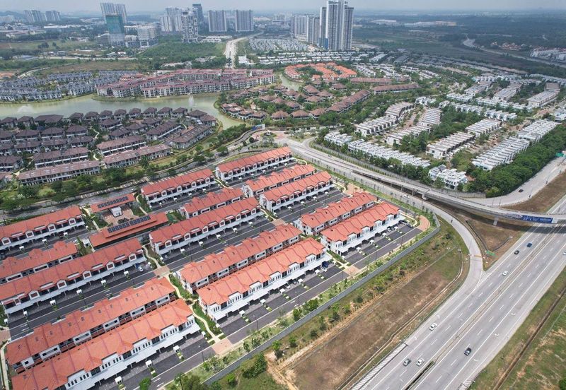 Reef Of Tropics, Setia Eco Glades