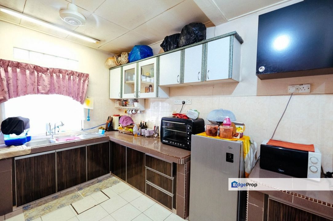 2 Storey Jalan Cecawi 6/7 Kota Damansara, Selangor, Kota Damansara