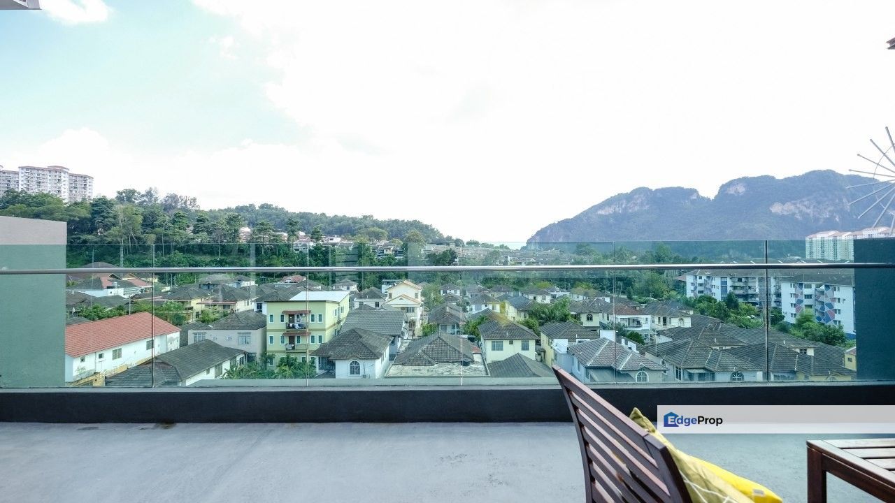 4 STOREY VILLA DOMUS SUPERLINK WITH PRIVATE POOL BATU CAVES, Selangor, Batu Caves 