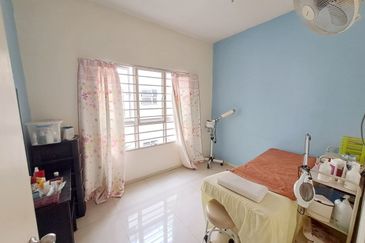 Suri Puteri Serviced Apartment