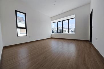 Serenia Amani @ Serenia City