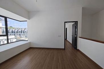 Serenia Amani @ Serenia City