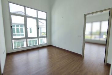 Serenia Adiva @ Serenia City