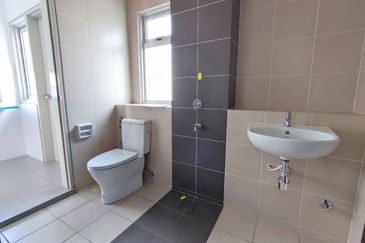 Serenia Adiva @ Serenia City