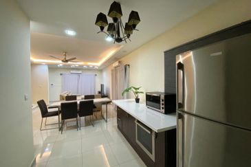 Laman Delfina @ Nilai Impian