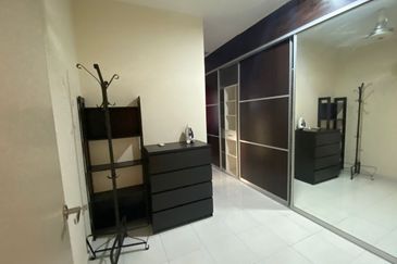 Laman Delfina @ Nilai Impian