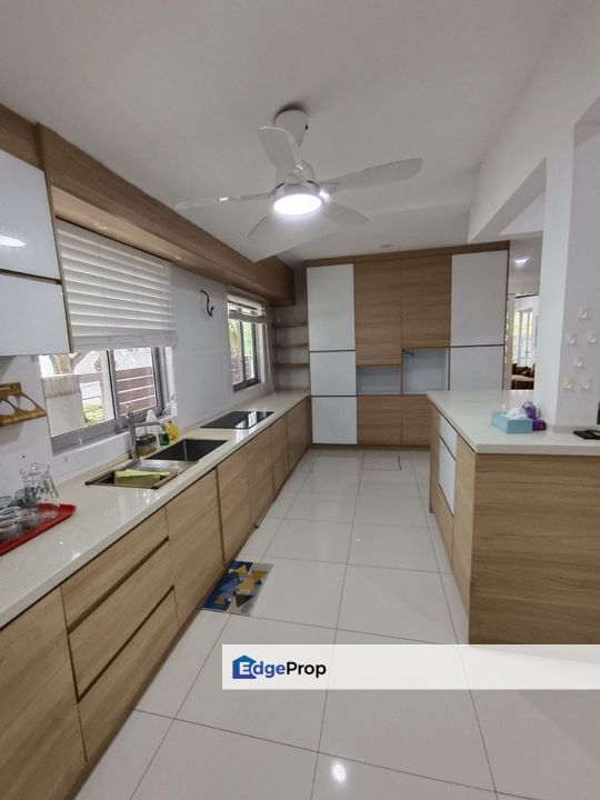  Laman Seri Renovated 3 Storey Semi-D, Seksyen 13, Shah Alam, Selangor, Shah Alam