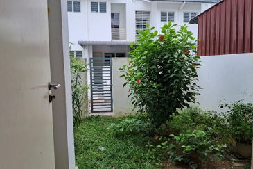 Abadi @ Bandar Ainsdale